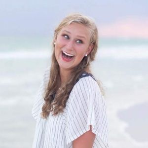 Meet your Posher, Annie